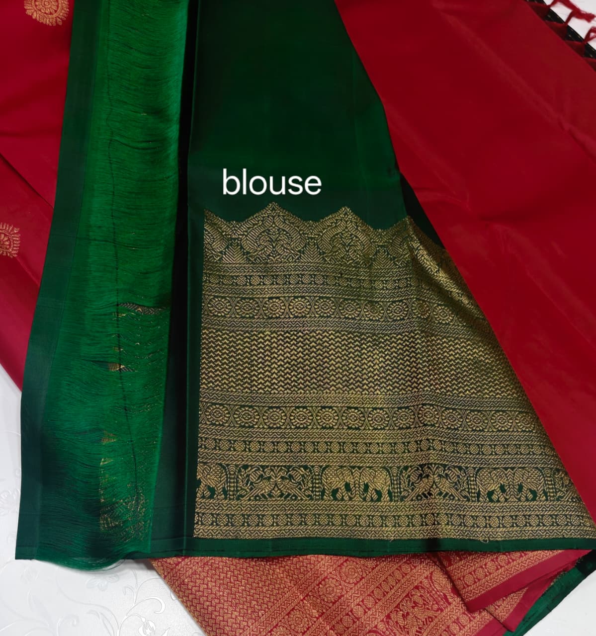 Sindoor Red with Green Pure Kanchipuram Handwoven Silk Saree